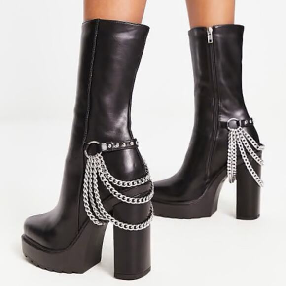 LAMODA platform ankle boots with chain detail - Picture 1 of 7
